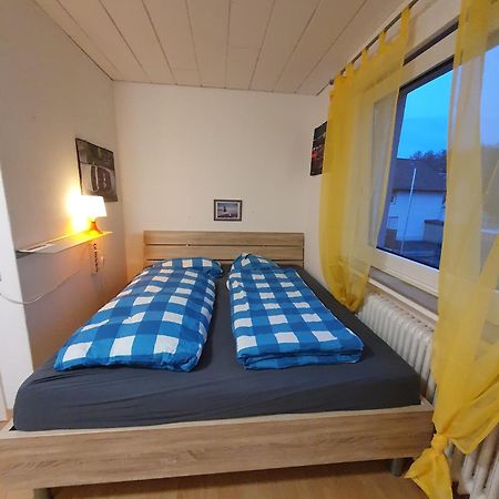 Geraumiges Ferienhaus Bad Salzuflen: Spacious 4-Bedroom Retreat for Business & Families Exterior photo